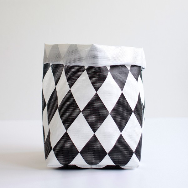 sac-de-rangement-varpunen-losanges