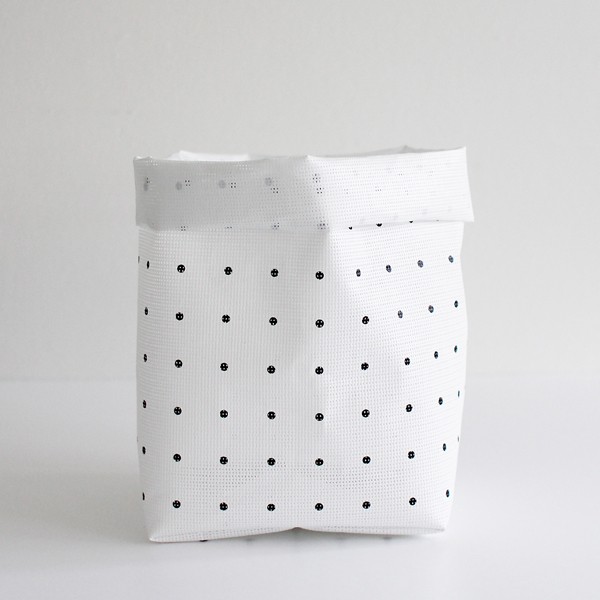 sac-de-rangement-varpunen-pois