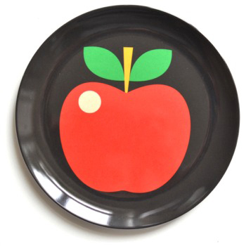 Ingela P Arrhenius apple plate The Pippa & Ike Show