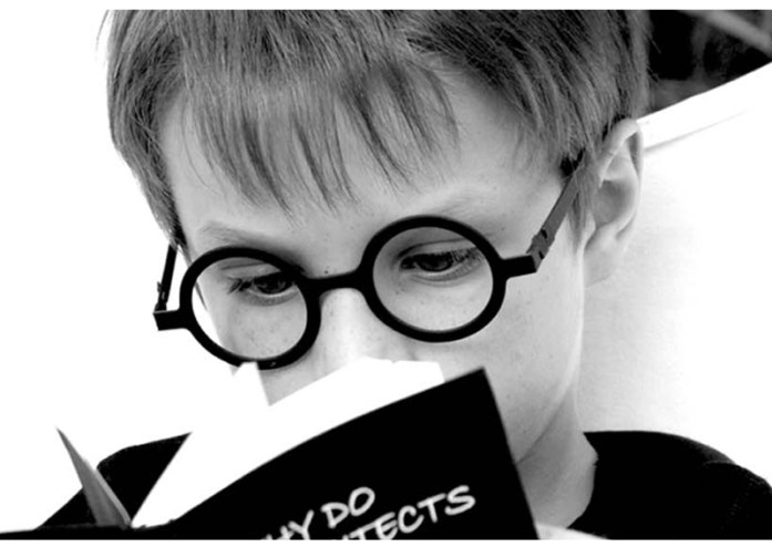 cinqpoints-famous-glasses-3_1386260939