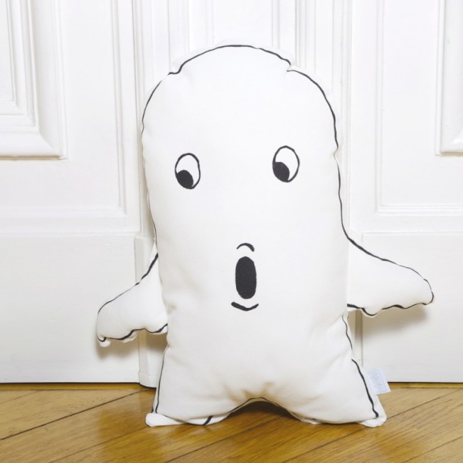 Little-Man-Happy-Pillow-GHOST_1000x1000-800x800