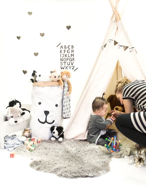 Tellkiddo-Behind-the-scenes-2-973x1232